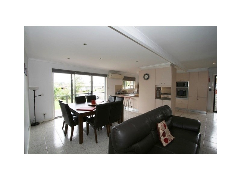 267 Settlement Road, Cowes VIC 3922