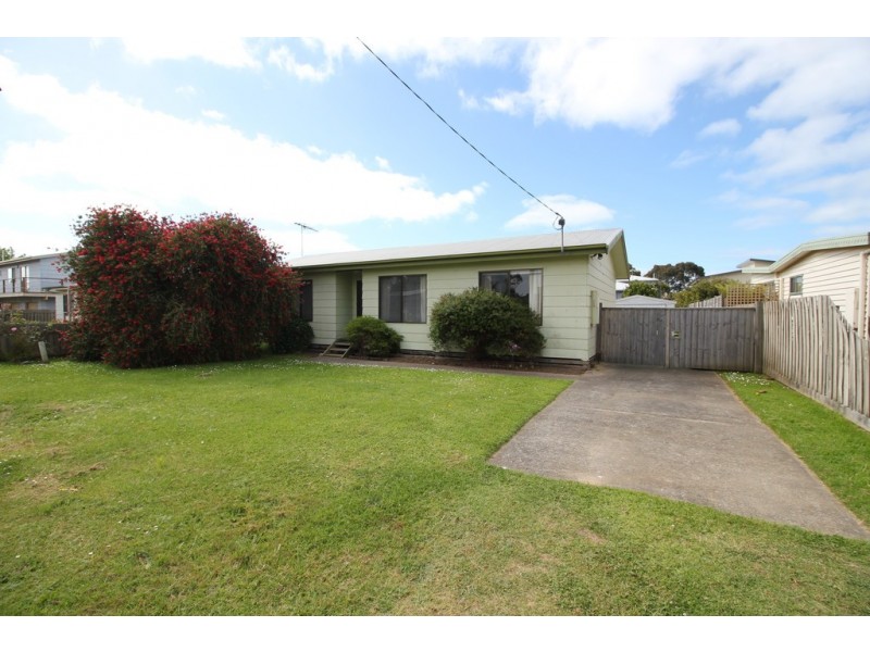 20 Carapooka Way, Cowes VIC 3922