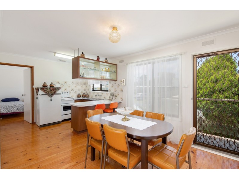 8 Bowcombe Crescent, Ventnor VIC 3922