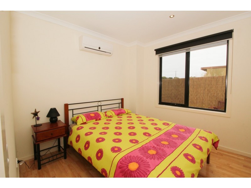 2/117 Back Beach Road, Smiths Beach VIC 3922