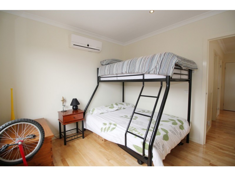 2/117 Back Beach Road, Smiths Beach VIC 3922