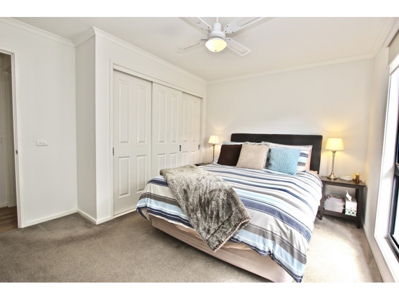 39 Galleon Crescent, Sunset Strip VIC 3922
