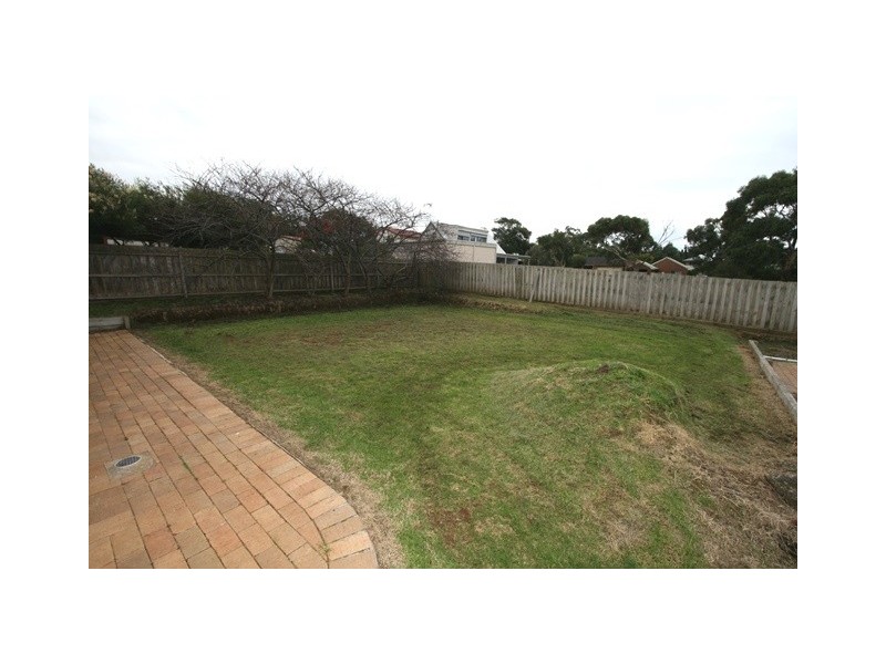 16 Manna Gum Drive, Cowes VIC 3922