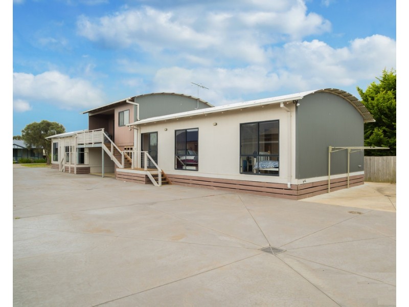 14 Roderick Close, Cowes VIC 3922