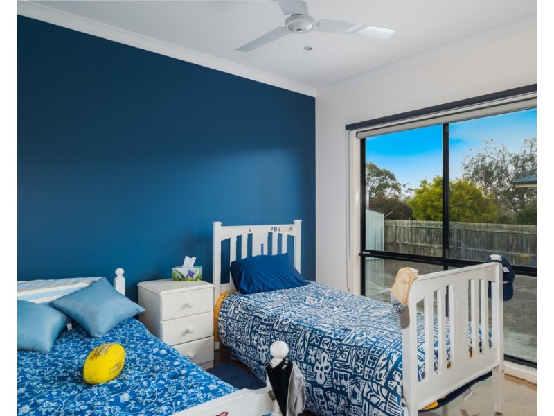 14 Roderick Close, Cowes VIC 3922