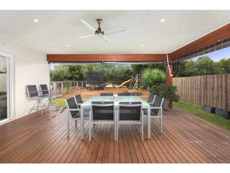 6 Shelly Court, Cowes VIC 3922