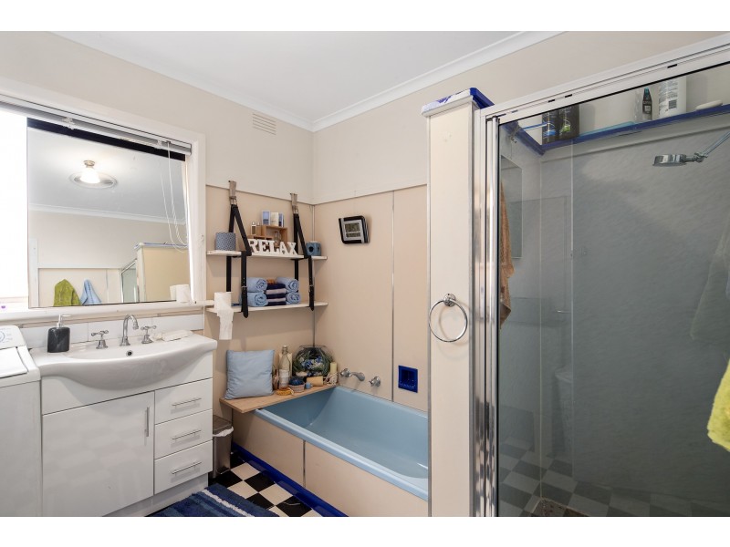 42 Church Street, Cowes VIC 3922