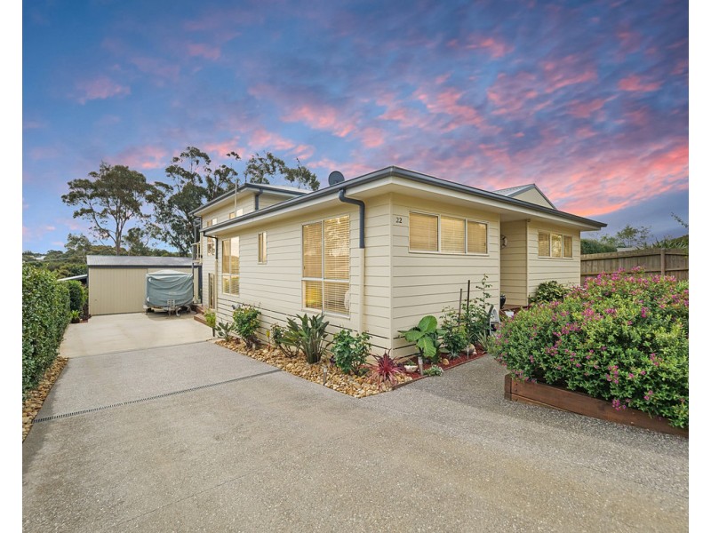 22 Bermagui Crescent, Sunset Strip VIC 3922