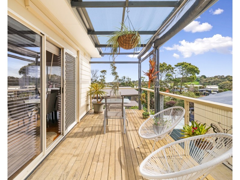 22 Bermagui Crescent, Sunset Strip VIC 3922