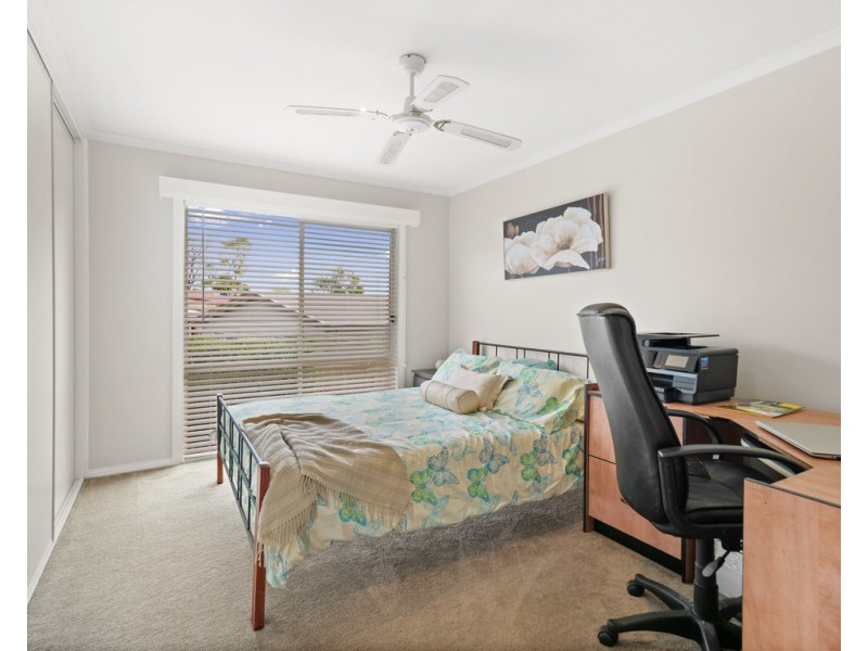 22 Bermagui Crescent, Sunset Strip VIC 3922