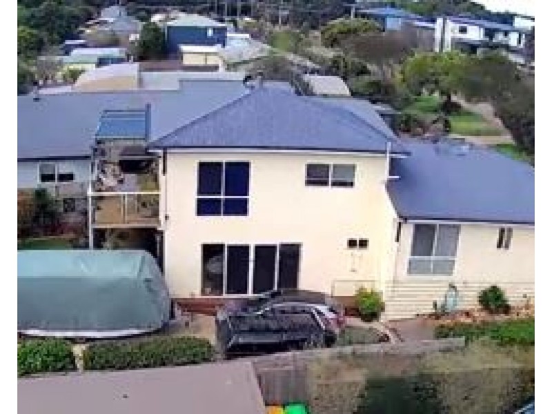 22 Bermagui Crescent, Sunset Strip VIC 3922