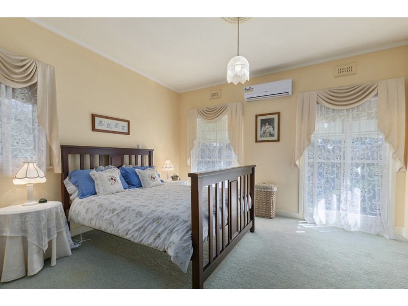 100 Church Street, Cowes VIC 3922