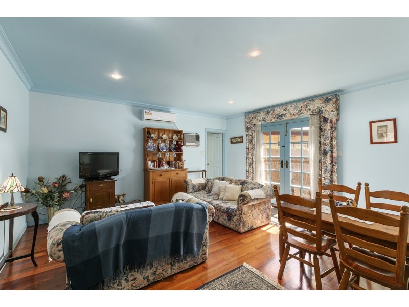 100 Church Street, Cowes VIC 3922