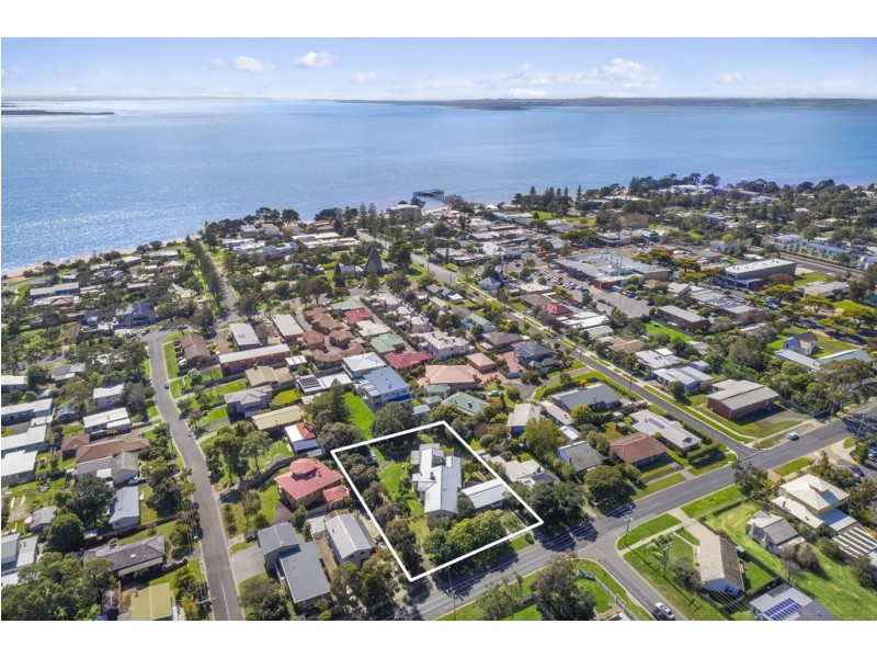 100 Church Street, Cowes VIC 3922