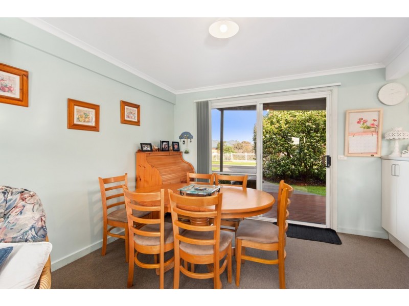 14 Carapooka Way, Cowes VIC 3922