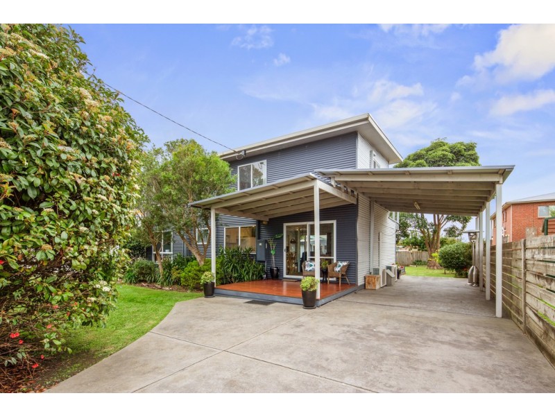 14 Carapooka Way, Cowes VIC 3922
