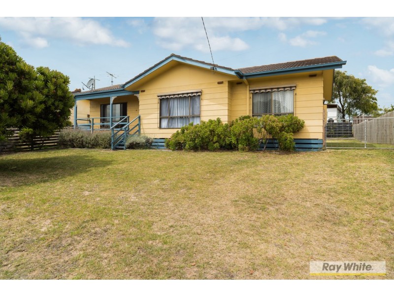 31 Park Road, San Remo VIC 3925