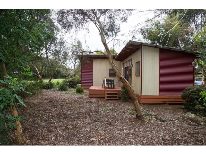 142/2128 Phillip Island Road, Cowes VIC 3922