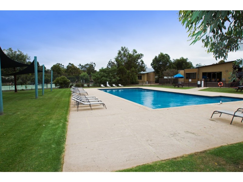 142/2128 Phillip Island Road, Cowes VIC 3922