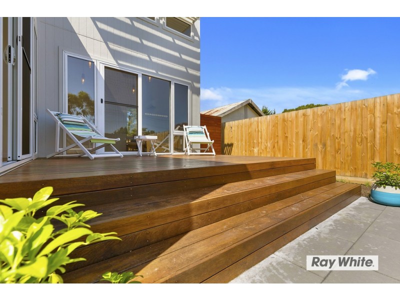 2/133 Church Street, Cowes VIC 3922