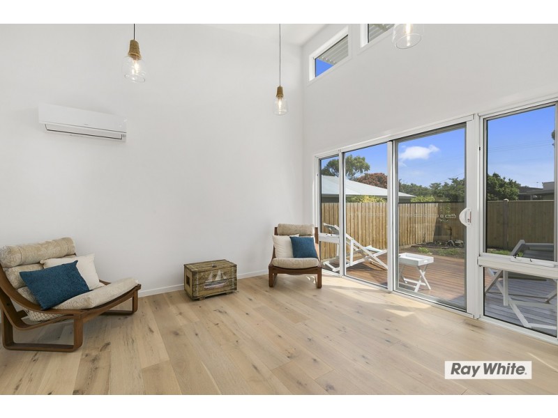 2/133 Church Street, Cowes VIC 3922