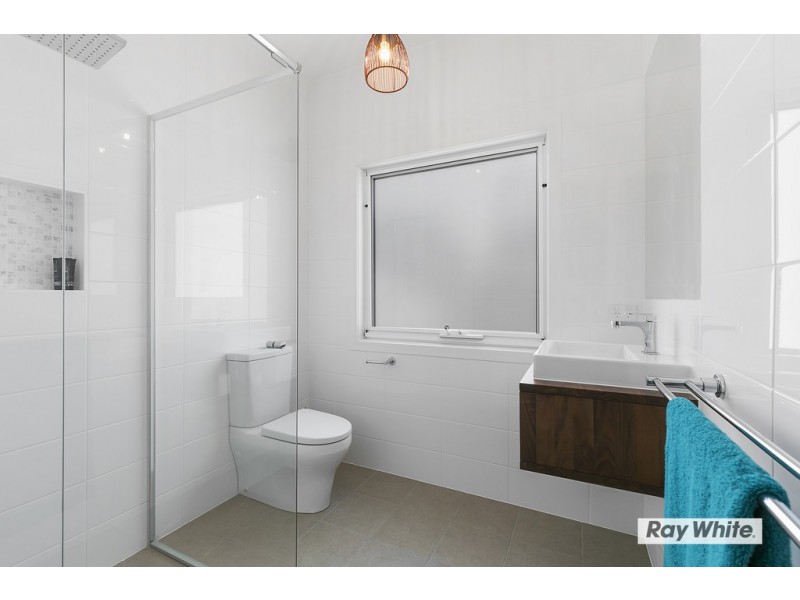 2/133 Church Street, Cowes VIC 3922