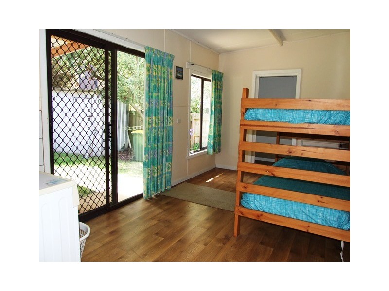 1/8 McHaffie Drive, Cowes VIC 3922