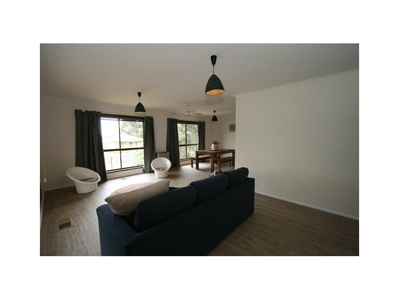 49 Red Rocks Road, Cowes VIC 3922