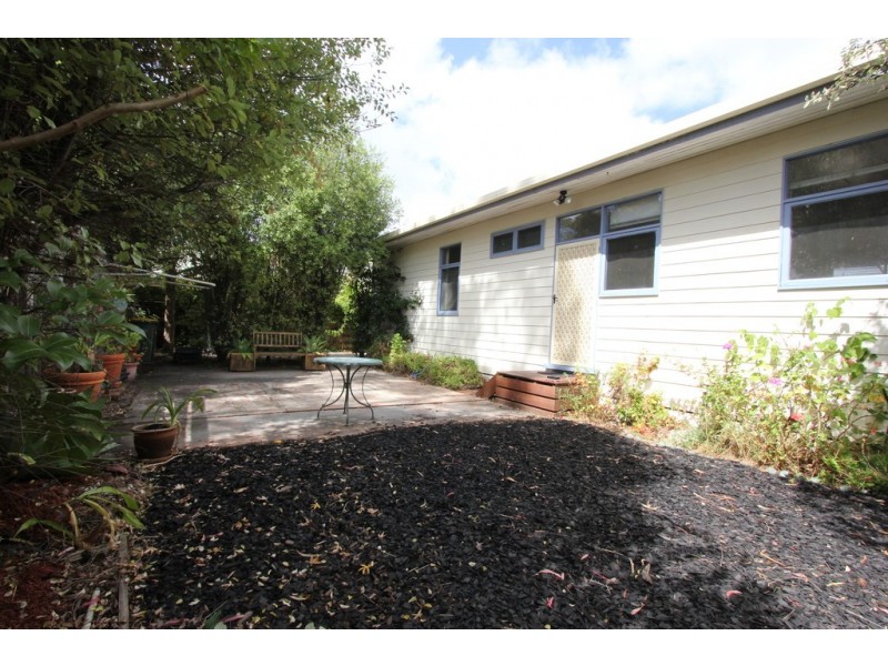 13 Devon Avenue, Cowes VIC 3922