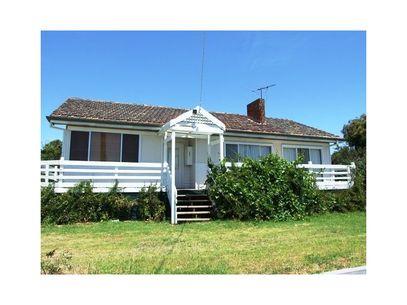 1-3 Phillip Island Road, San Remo VIC 3925