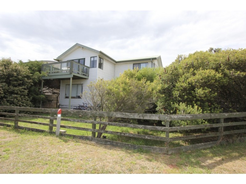 4 The Esplanade, Sunderland Bay VIC 3922