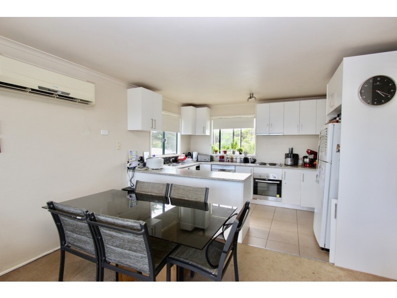 4 The Esplanade, Sunderland Bay VIC 3922