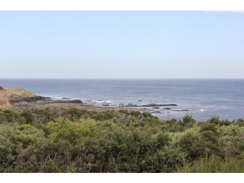 4 The Esplanade, Sunderland Bay VIC 3922