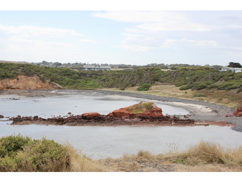 4 The Esplanade, Sunderland Bay VIC 3922