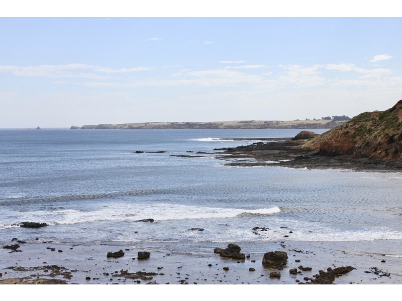 4 The Esplanade, Sunderland Bay VIC 3922