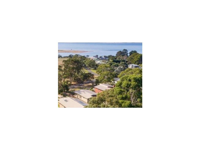 65 McIlwraith Road, Rhyll VIC 3923