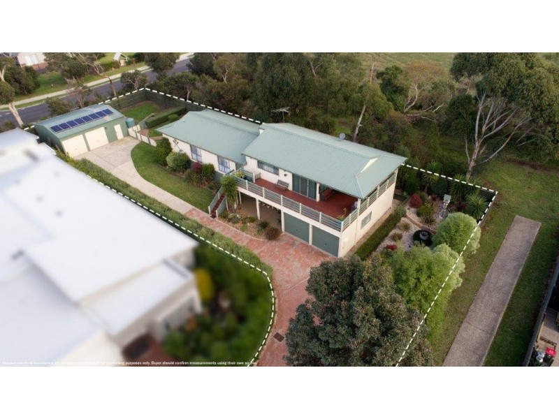 5 Amanda Close, Cowes VIC 3922