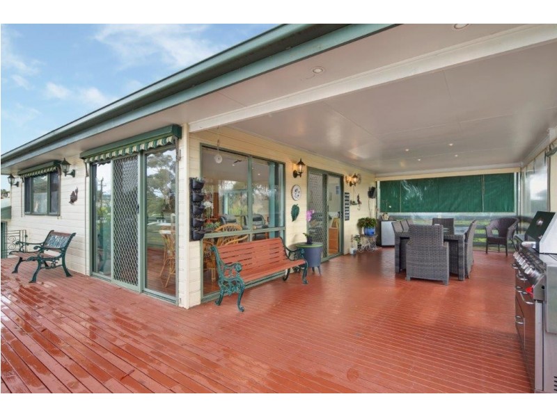 5 Amanda Close, Cowes VIC 3922