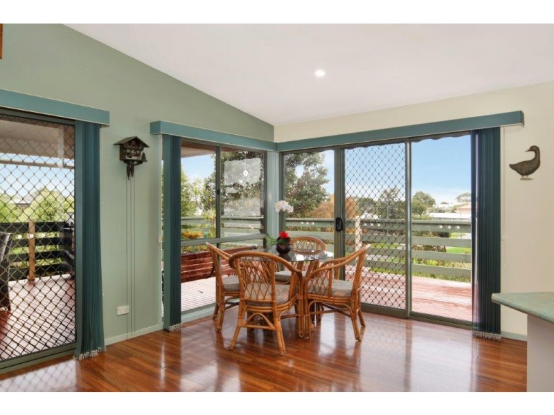 5 Amanda Close, Cowes VIC 3922