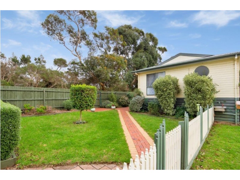 5 Amanda Close, Cowes VIC 3922
