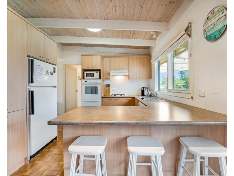 12 California Drive, Smiths Beach VIC 3922