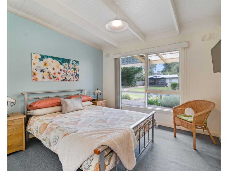 12 California Drive, Smiths Beach VIC 3922