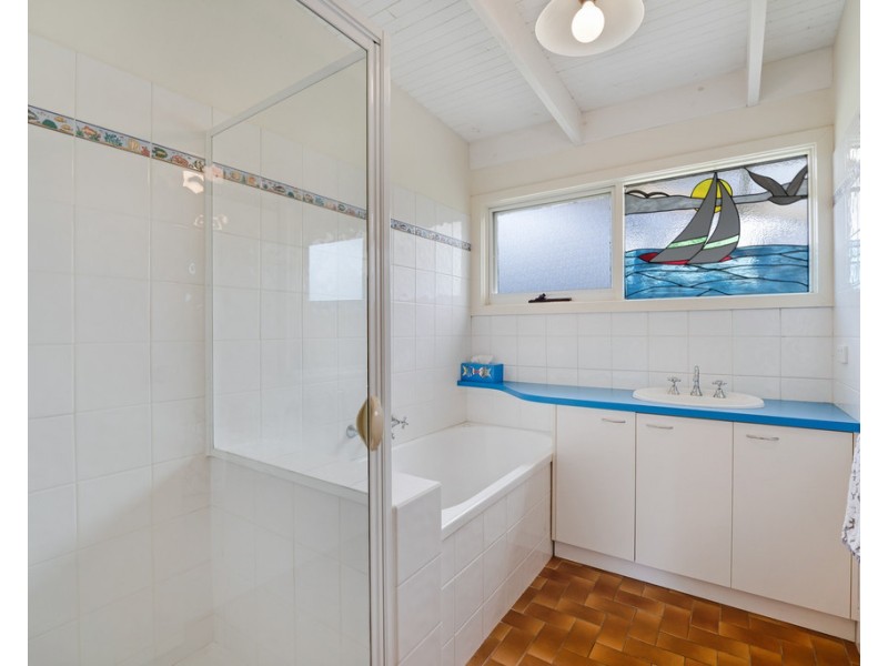 12 California Drive, Smiths Beach VIC 3922