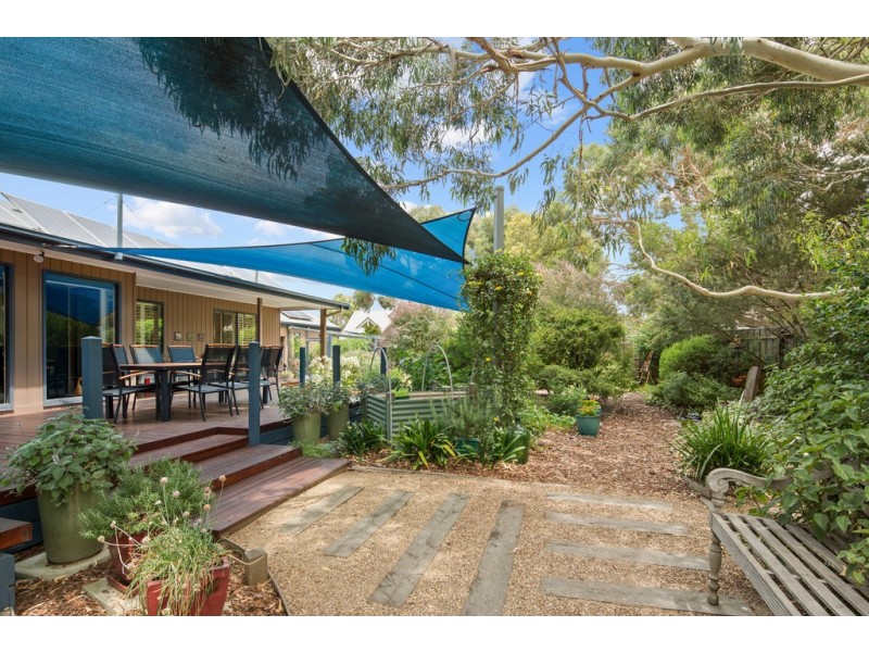 1 Tedwood Court, Silverleaves VIC 3922