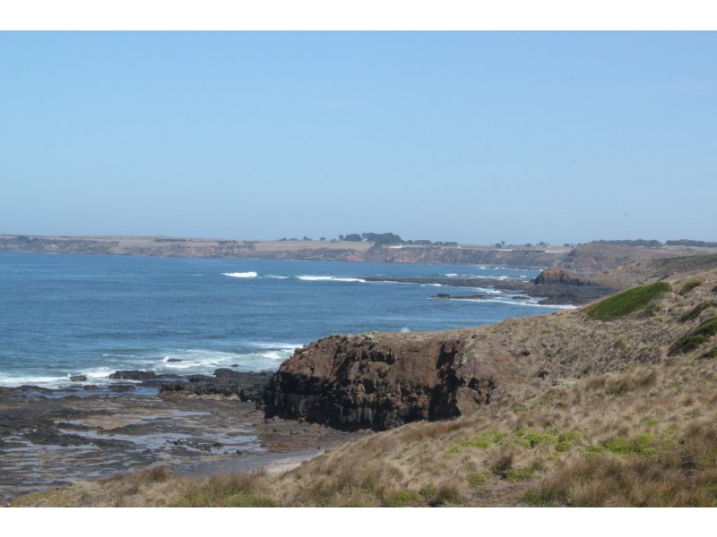 3 Glen Street, Surf Beach VIC 3922