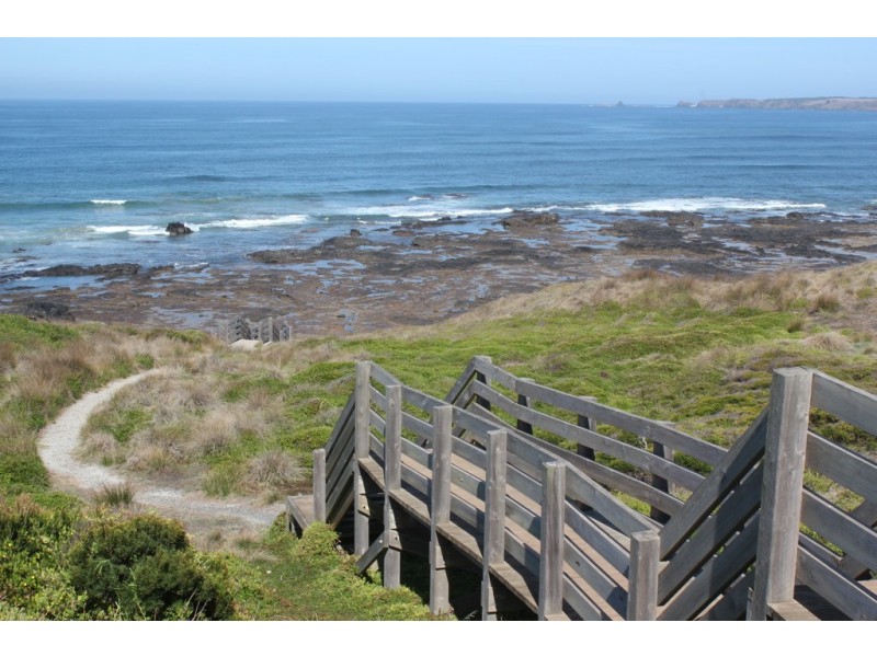 3 Glen Street, Surf Beach VIC 3922