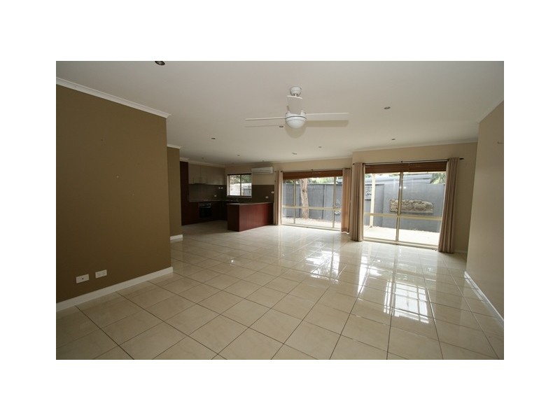 1/28 Grandview Grove, Cowes VIC 3922