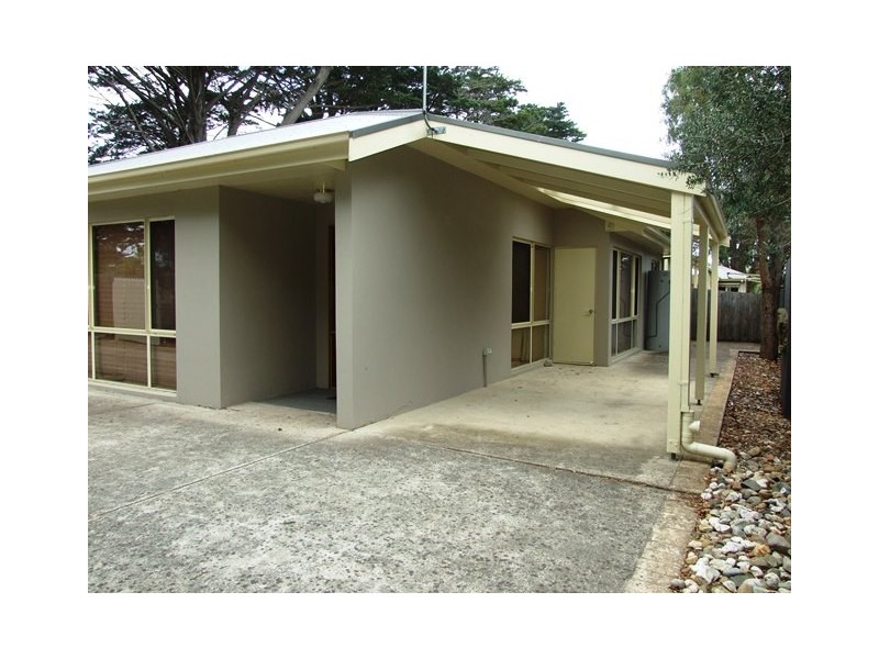 1/28 Grandview Grove, Cowes VIC 3922