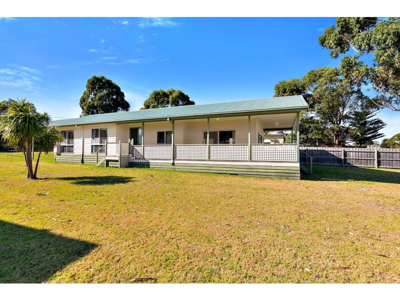 34 Wimbledon Road, Wimbledon Heights VIC 3922