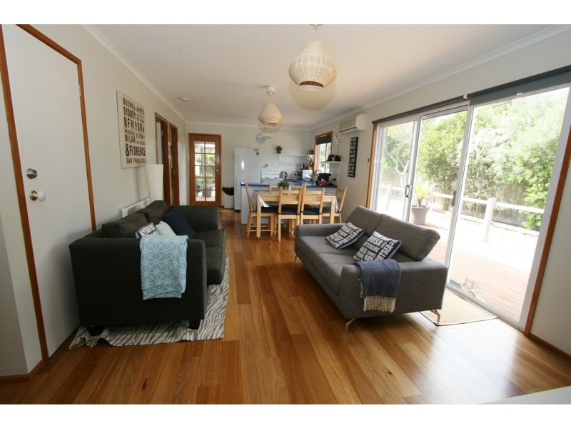 8 Seaspray Avenue, Cape Woolamai VIC 3925